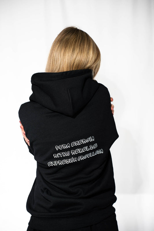 Sudadera con capucha negra