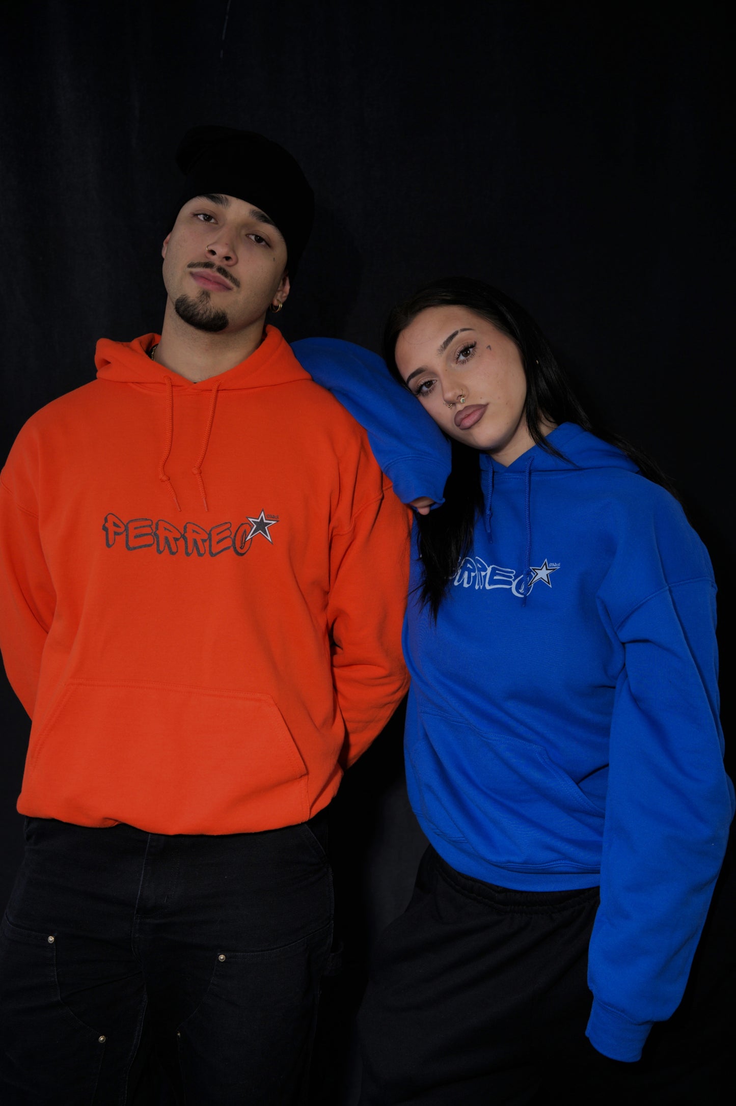 Sudadera con capucha azul